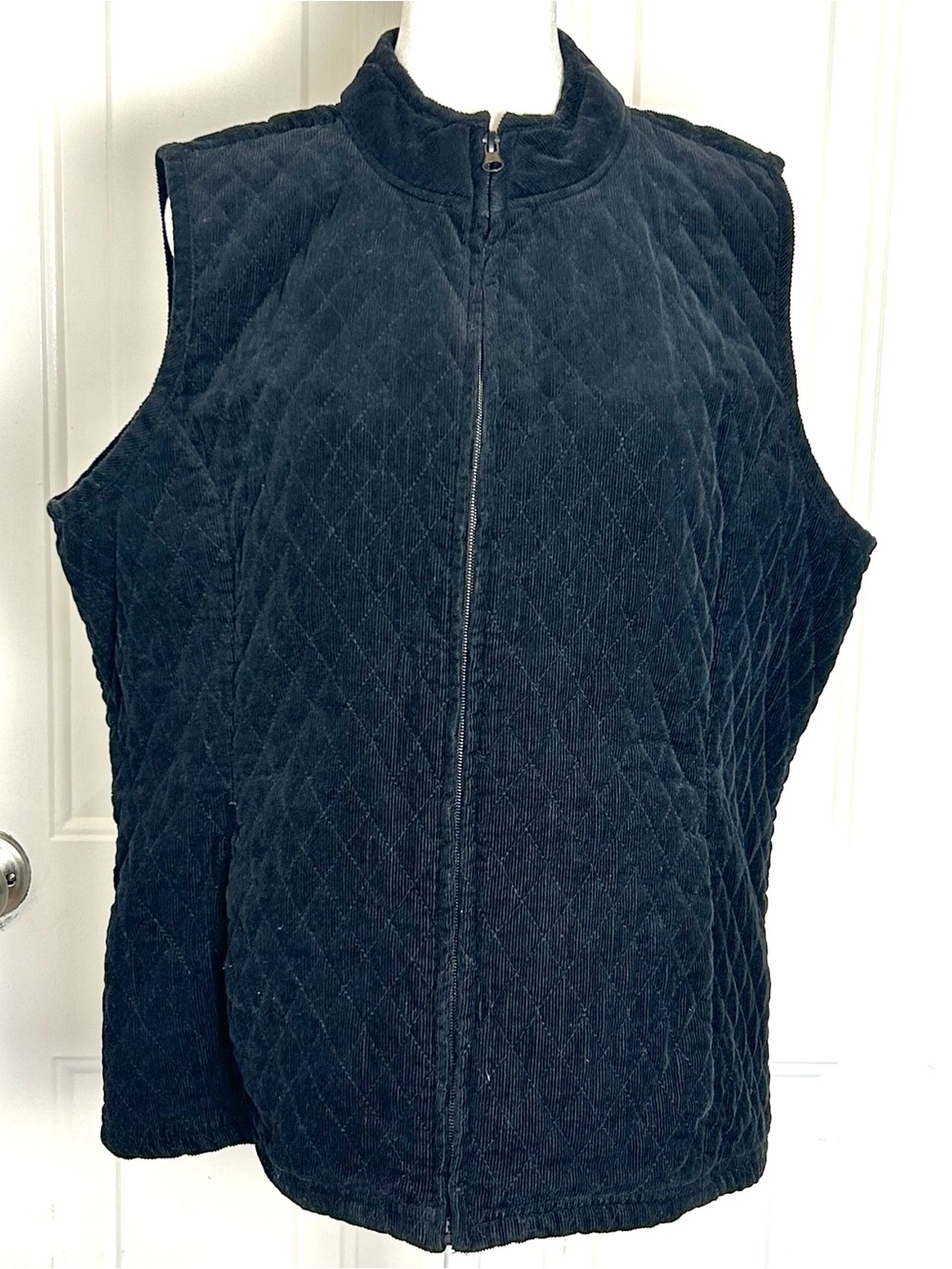 Black Corduroy Vest Womens Large Quilted Basic Editions Classic Minimalist